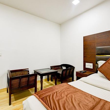 Staybook South Delhi Új-Delhi Kültér fotó